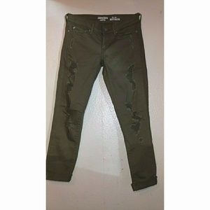 Cute green boyfriend Jean's